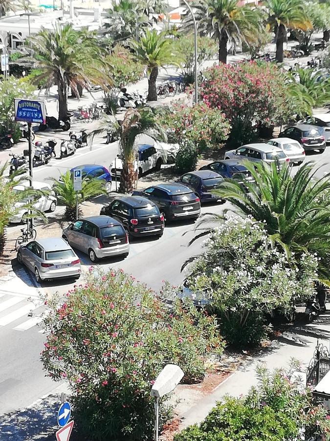 B&B Attico Mare San Benedetto del Tronto Bagian luar foto
