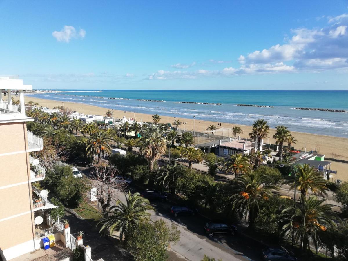 B&B Attico Mare San Benedetto del Tronto Bagian luar foto
